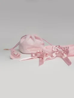 Luxy X Acquired Style Mega Curls Bundle -Hair Extensions Shop AS HeatlessCurler Transactional OffFig 1 FamilyShot c0b49d45 7513 41da b7ef 554cc9dadcb1 scaled