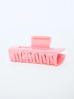 Luxy Hair X Aurora Lovestrand Natural Red Balayage Romance Ready Kit -Hair Extensions Shop Aurora Lovestrand RomanceReadyKit CLAW a358aa85 0f54 4700 af3f da1cd73ae2a8