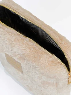 Luxy Hair X Aurora Lovestrand Beige Blonde Balayage Romance Ready Kit -Hair Extensions Shop Aurora Lovestrand RomanceReadyKit POUCH c996f2f2 91e7 4f78 bc16 e996e306d77e