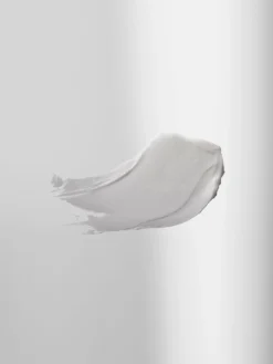 Luxy High-Gloss Smoothing Conditioner 10 Luxy High-Gloss Smoothing Conditioner -Hair Extensions Shop Luxy Hair Extensions High Gloss Smoothing Conditioner 9