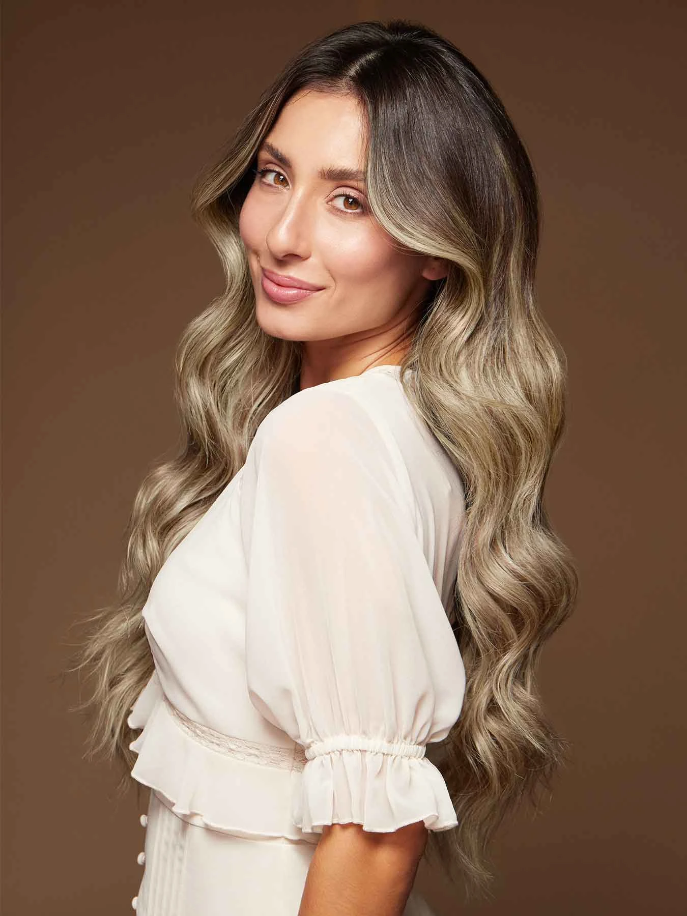 20" Classic Ash Brown Highlights Clip-Ins (160g) 11 20" Classic Ash Brown Highlights Clip-Ins (160g) - Image 11