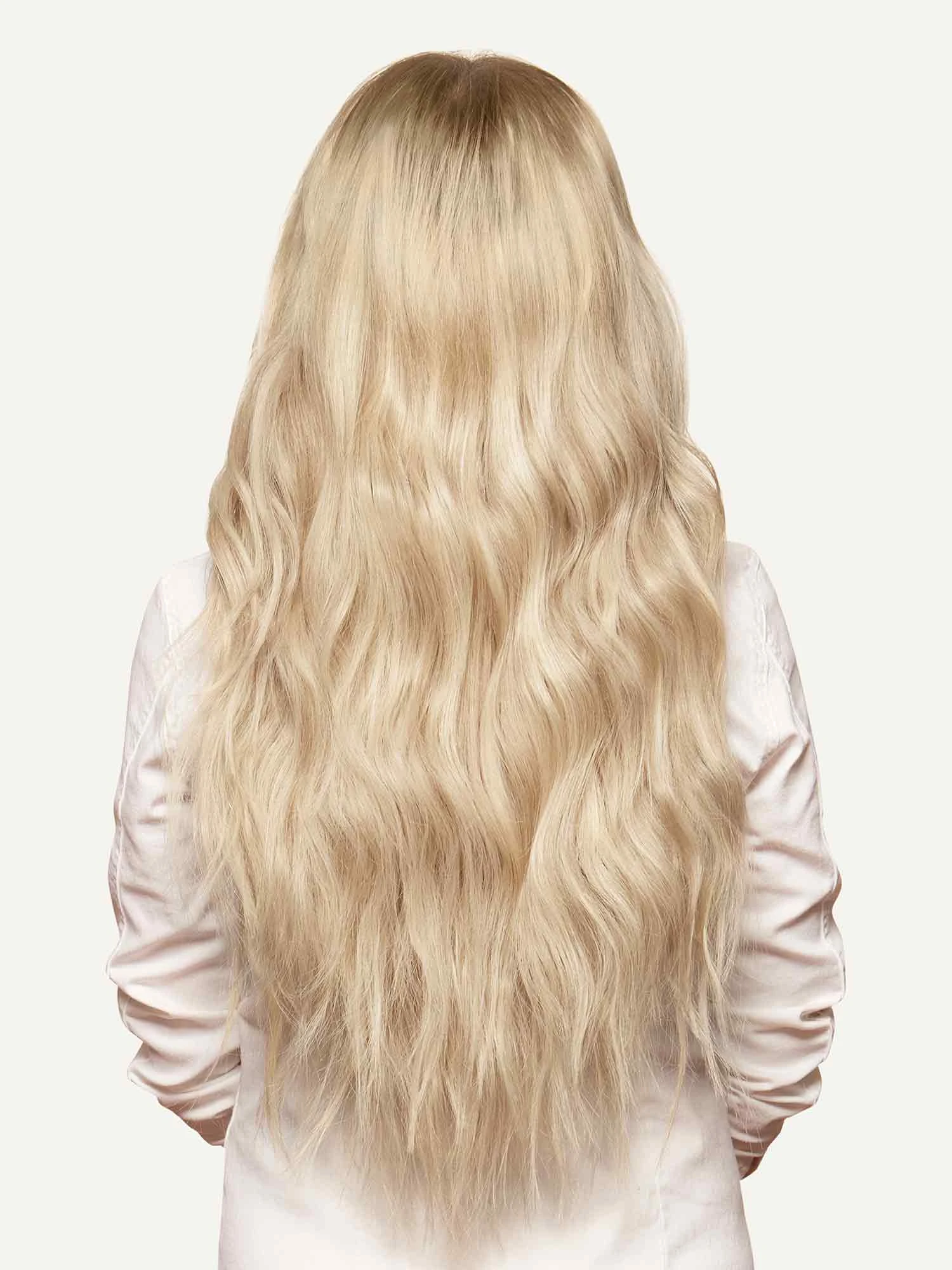 20" Dimensional Beige Blonde Halo® Hair Extensions (180g) 8 20" Dimensional Beige Blonde Halo® Hair Extensions (180g) - Image 8