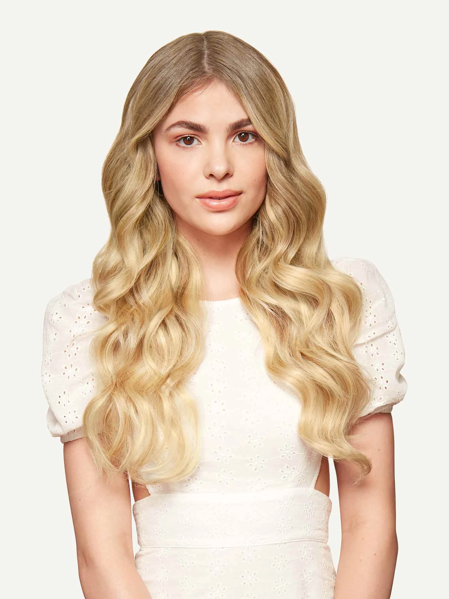 20" Seamless Dirty Blonde Highlights Clip-Ins (180g) 6 20" Seamless Dirty Blonde Highlights Clip-Ins (180g) - Image 6