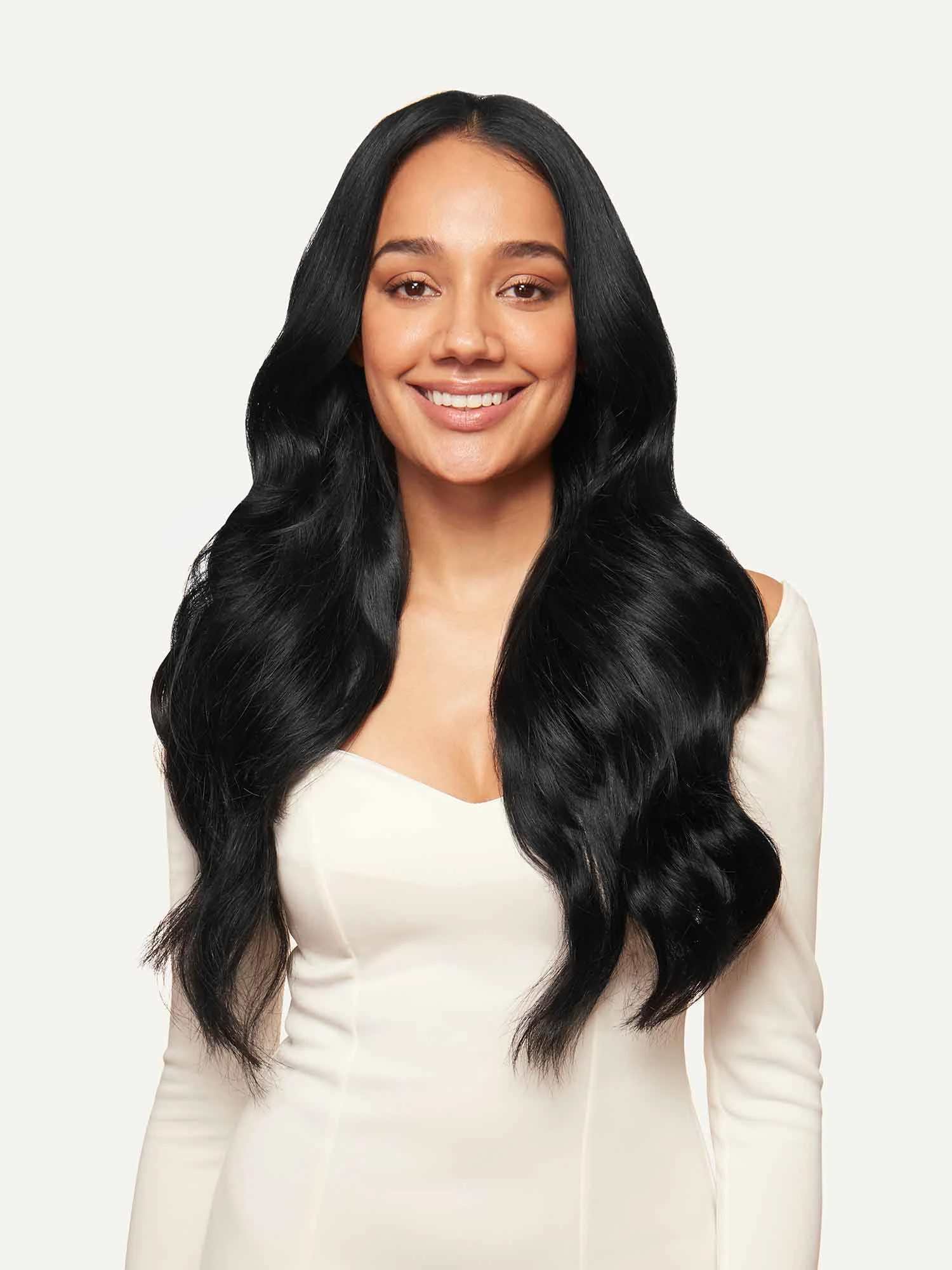 Luxy Hair X Aurora Lovestrand Jet Black Romance Ready Kit 10 Luxy Hair X Aurora Lovestrand Jet Black Romance Ready Kit - Image 10