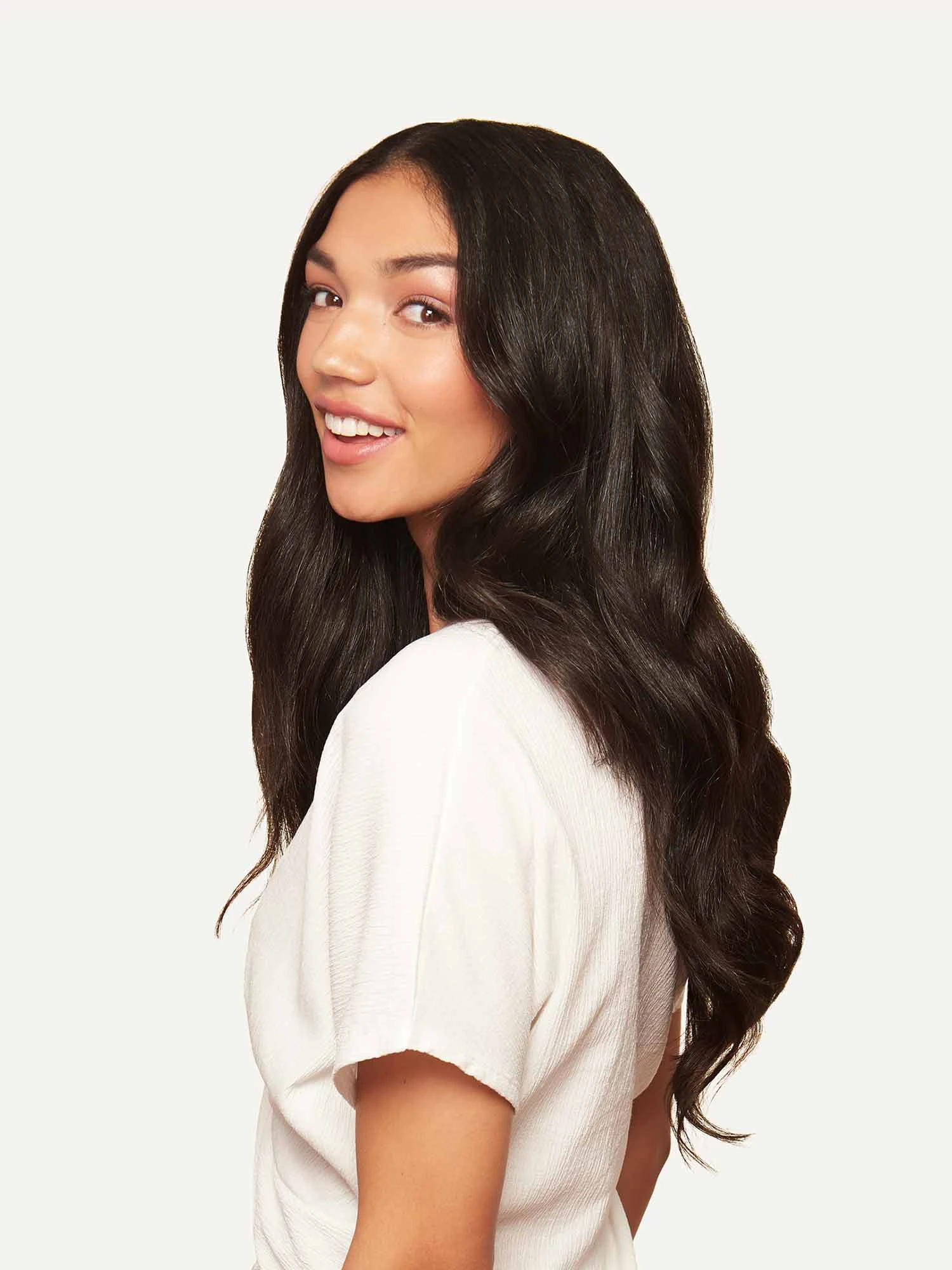 20" Mocha Brown Halo® Hair Extensions (180g) 6 20" Mocha Brown Halo® Hair Extensions (180g) - Image 6