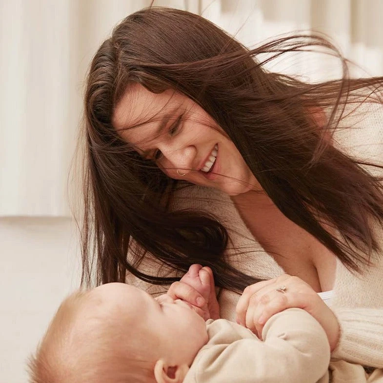 20" Chocolate Brown Thinning Hair Fill-Ins (95g) 2 20" Chocolate Brown Thinning Hair Fill-Ins (95g) - Image 2