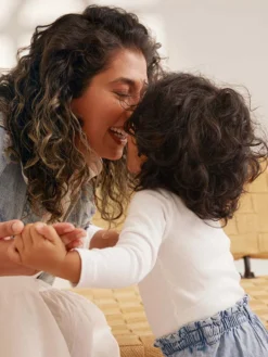 16" Off Black Bronde Balayage Thinning Hair Fill-Ins (80g) -Hair Extensions Shop Luxy Hair Extensions OnFig 4thTrimester Nawal 2 cc0bf4b3 db91 42b8 a9de 695dc56d5644