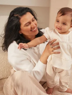 12" Off Black Thinning Hair Fill-Ins (50g) -Hair Extensions Shop Luxy Hair Extensions OnFig 4thTrimester Prashansa 3 066d4e74 ca58 40b1 b64a dcda55689b29